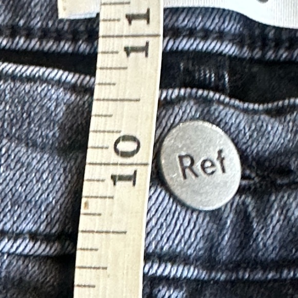 Reformation | High-rise Skinny Straight Ankle Length Jeans in Avalon (Gray) - Picture 9 of 9